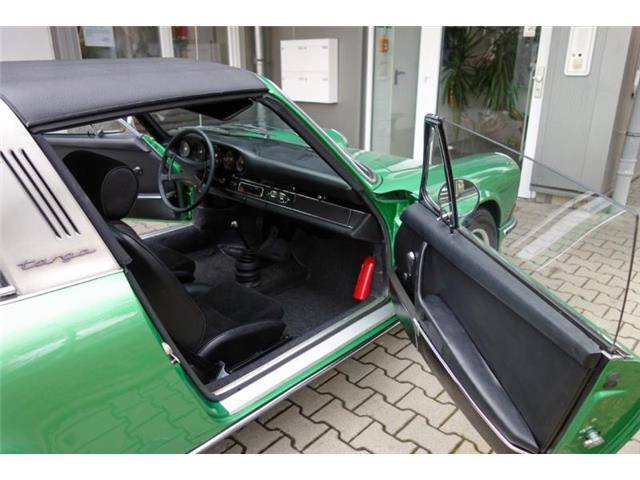 Porsche 911 2.4 T