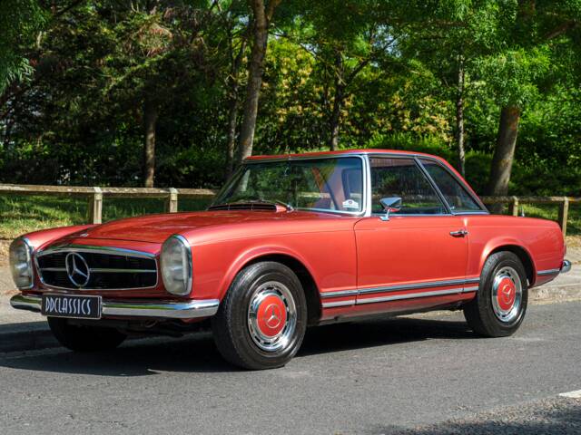 Mercedes-Benz 280 SL