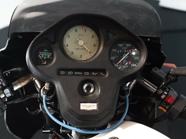 Moto Guzzi V 65 Lario