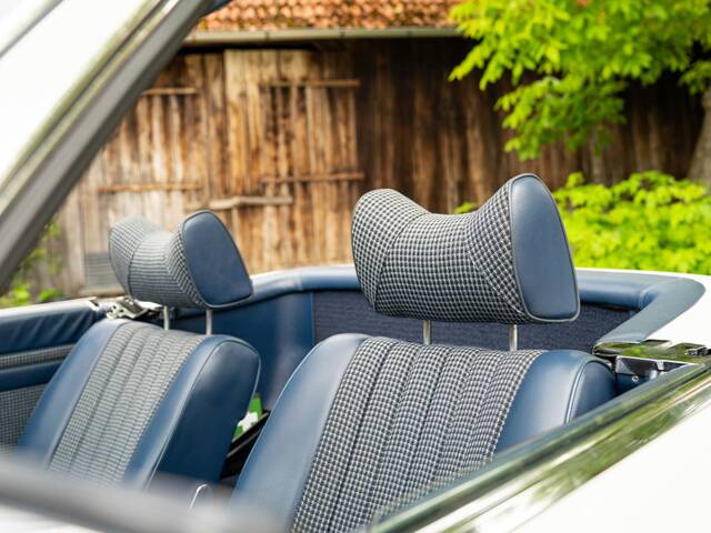 Mercedes-Benz 280 SL