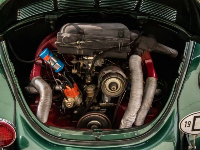 Volkswagen Beetle 1303 LS - VW Käfer Motor