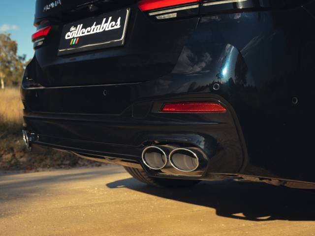 ALPINA B5 Touring Biturbo AWD