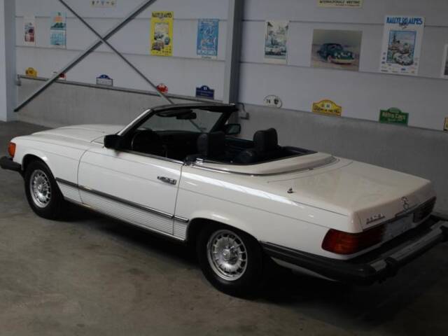 Mercedes-Benz 380 SL