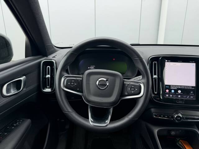 Volvo XC40 Recharge Pure Electric