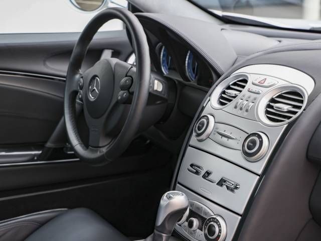 Mercedes-Benz SLR McLaren