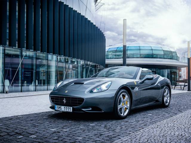 Imagen 1/28 de Ferrari California (2011)