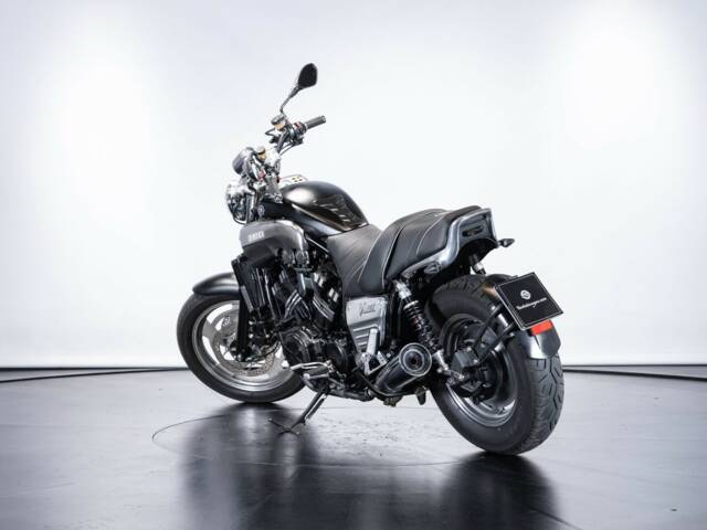 Yamaha V-Max 1200
