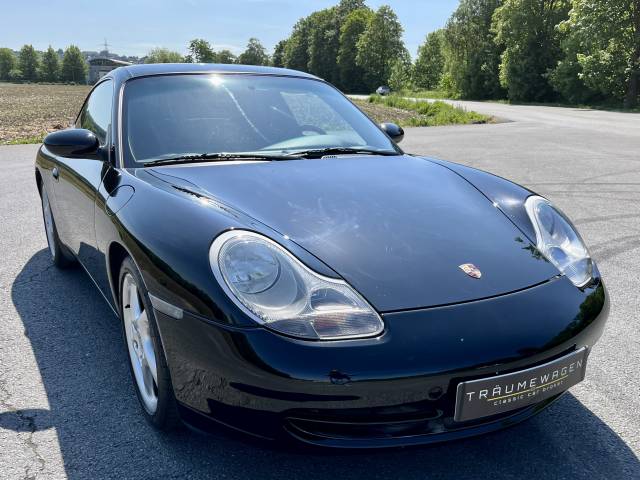 Porsche 911 Carrera