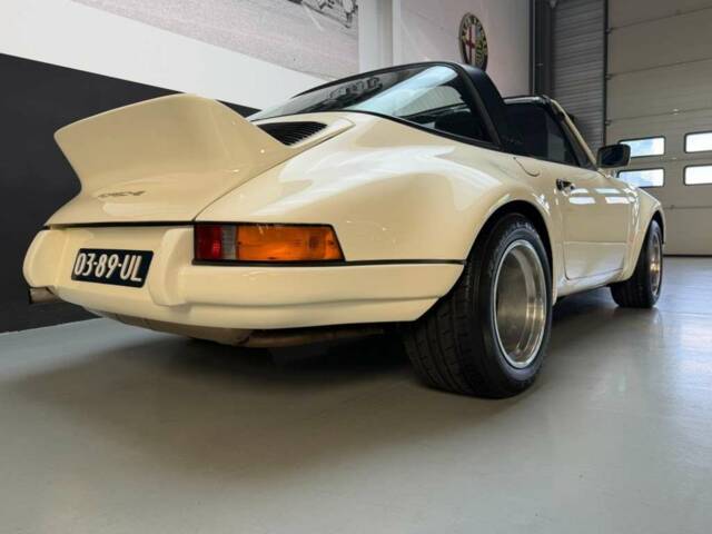Porsche 911 2.4 S "Oilflap"