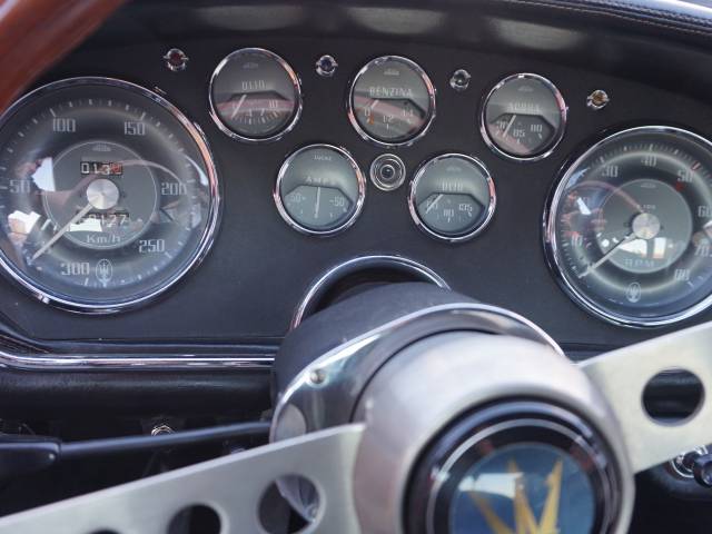 Maserati Mistral 3700