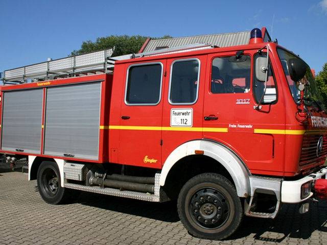 Mercedes-Benz 1017 AF