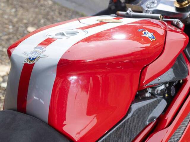 MV Agusta F4 750 S
