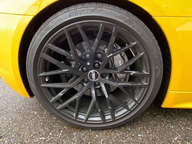 Audi R8 V10 Spyder