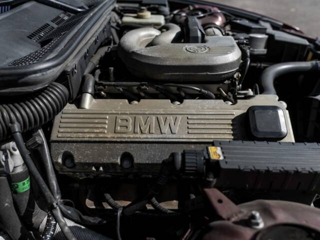 BMW 318i