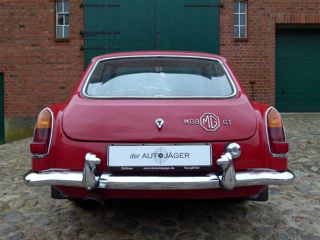 MG MGB GT
