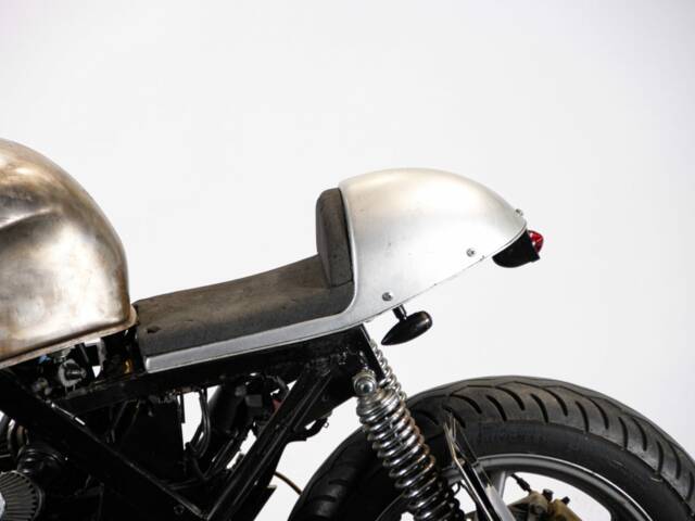 Honda CB 500E