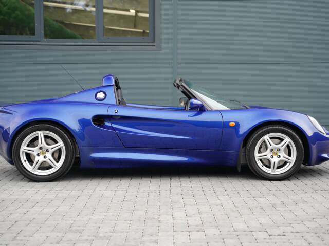 Lotus Elise 111