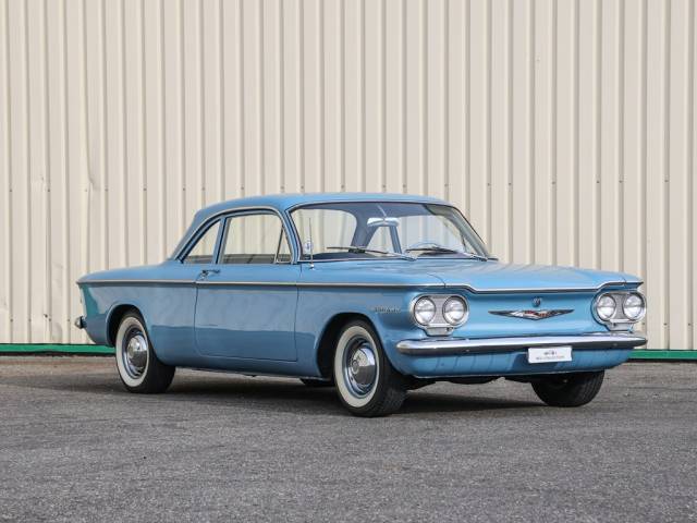 Image 1/31 of Chevrolet Corvair (1960)