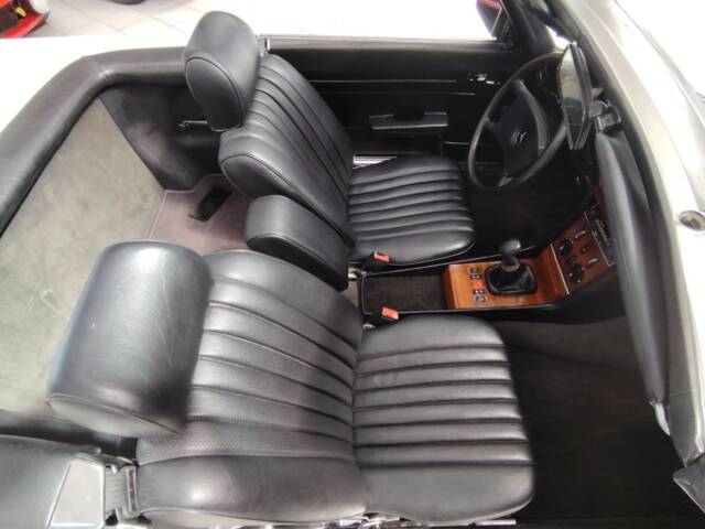 Mercedes-Benz 280 SL