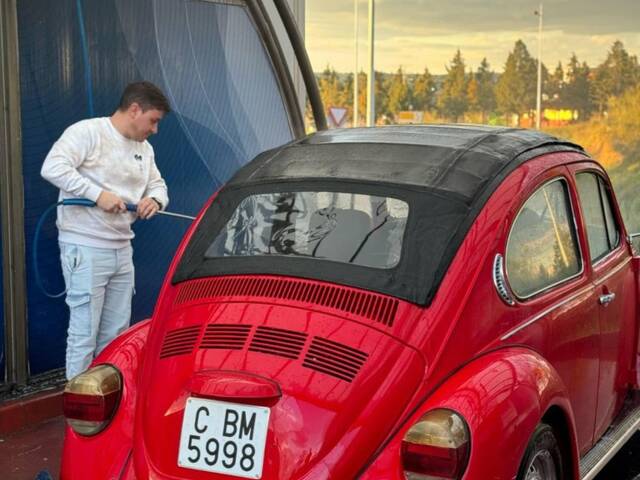 Volkswagen Beetle 1600i Open-Air