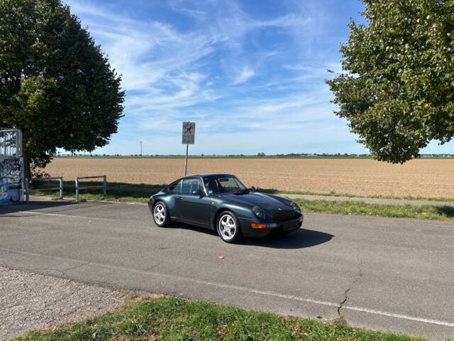 Porsche 911 Carrera