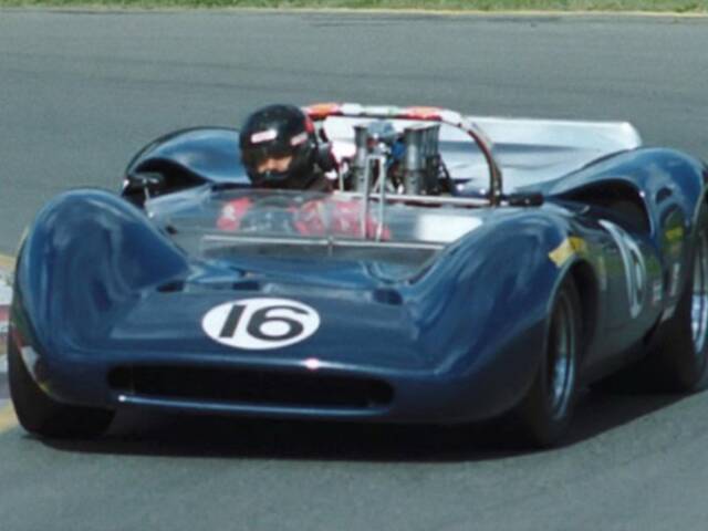 Lola T70