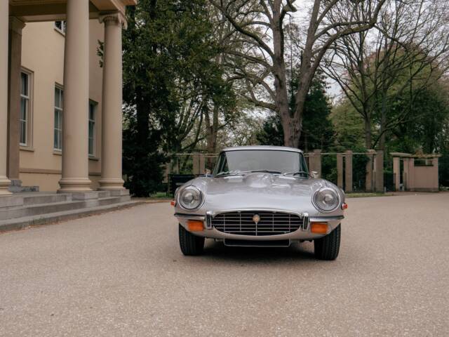 Jaguar E-Type V12 (2+2)