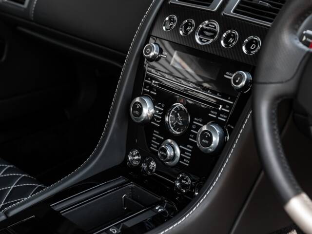 Aston Martin DBS