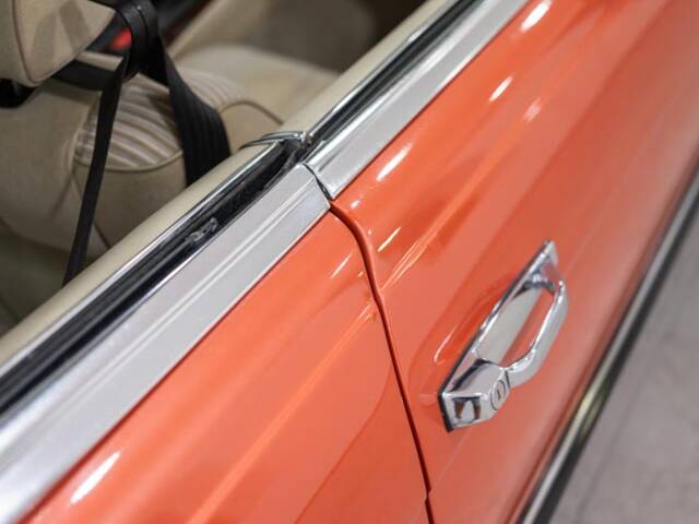 Mercedes-Benz 500 SLC