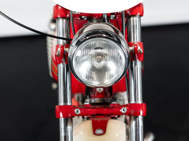 Moto Morini Corsaro 125