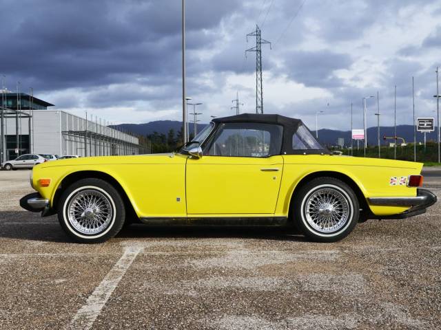 Triumph TR 6