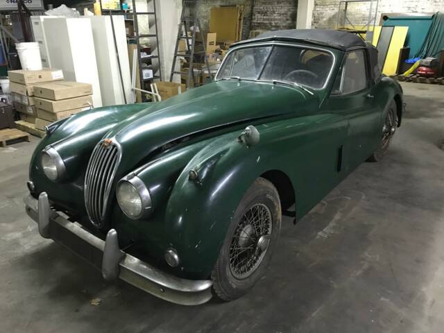 Bild 1/26 von Jaguar XK 140 FHC (1957)