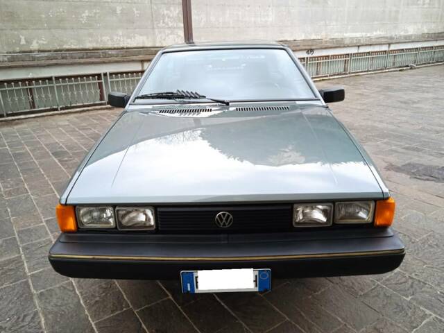 Imagen 1/67 de Volkswagen Scirocco II GT (1984)
