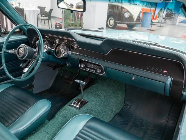 Ford Mustang 289