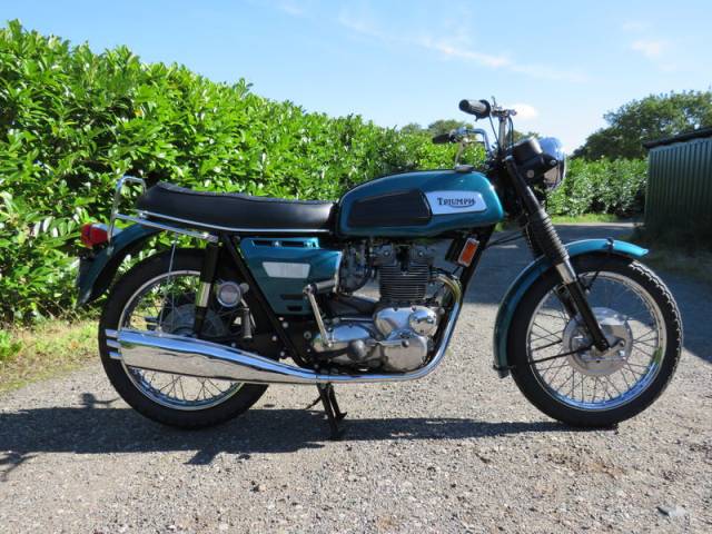 Afbeelding 1/39 van Triumph DUMMY (1974)