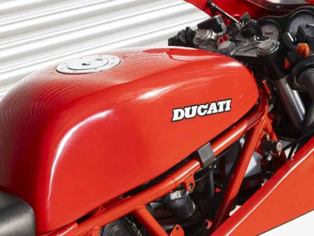 Ducati 900 Supersport