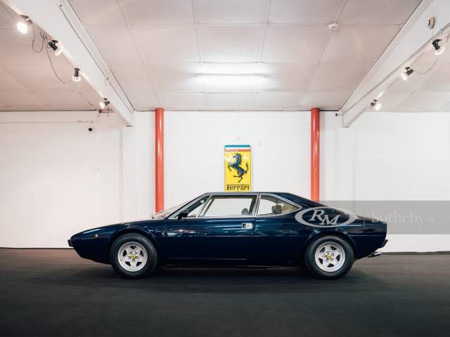 Ferrari Dino 308 GT4