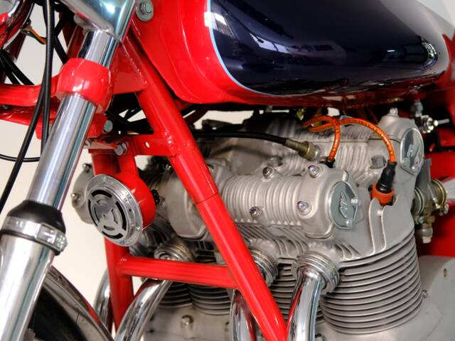 MV Agusta 750 Sport