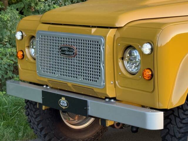 Land Rover 110
