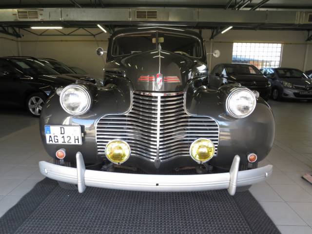 Bild 1/20 von Chevrolet Special Deluxe Sedan (1940)