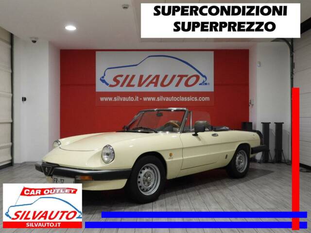 Image 1/15 of Alfa Romeo 1.6 Spider (1983)