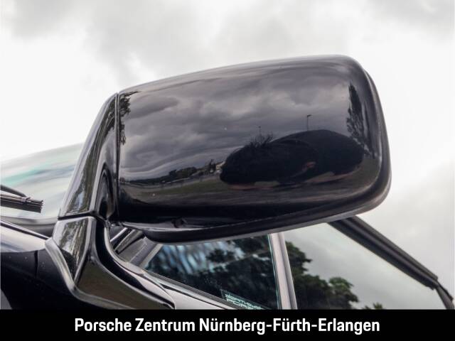 Porsche 911 Carrera 4