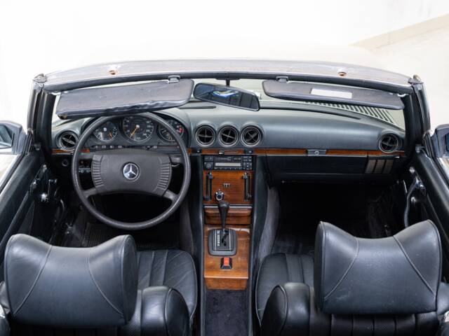 Mercedes-Benz 350 SL