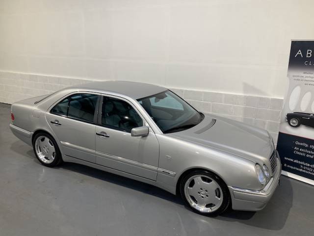 Mercedes-Benz E 55 AMG