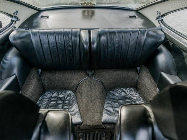 Porsche 911 2.2 E