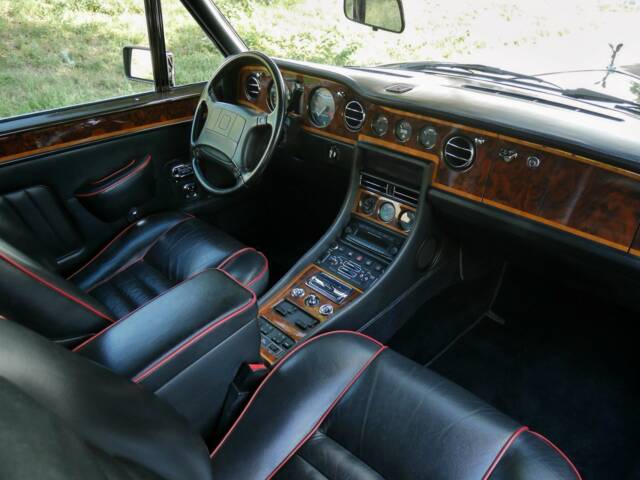 Rolls-Royce Corniche IV
