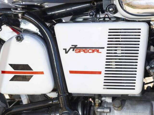 Moto Guzzi V 7 Special
