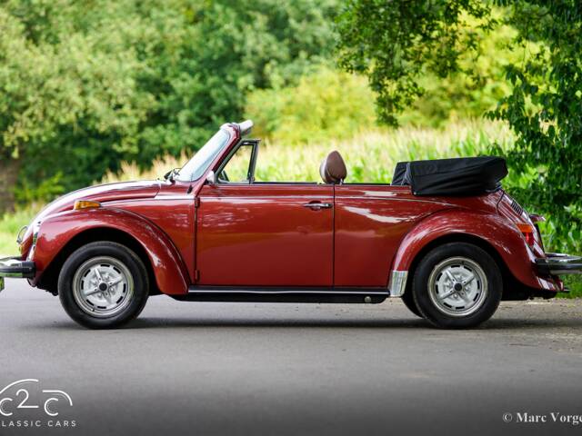 Volkswagen Käfer 1303 "Champagne Edition"