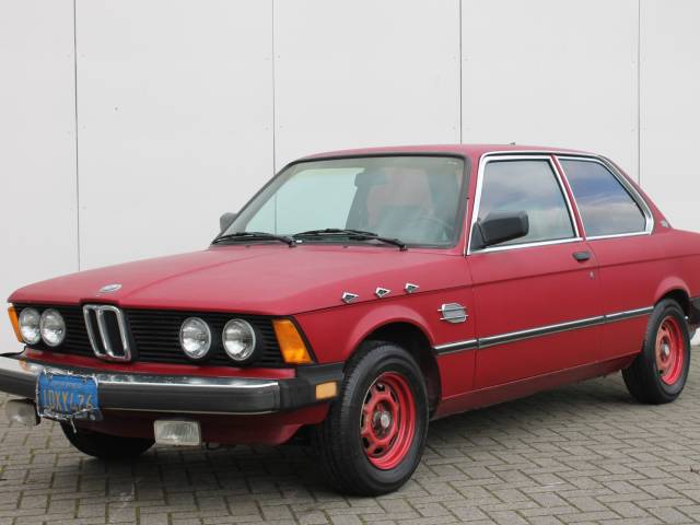 Imagen 1/30 de BMW 320i (1982)