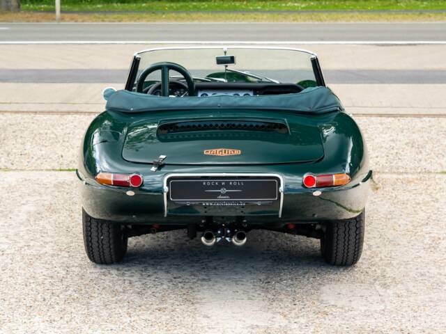 Jaguar E-Type 3.8